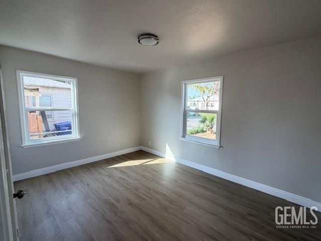 1235 Wilson Avenue, Bakersfield, CA 93308