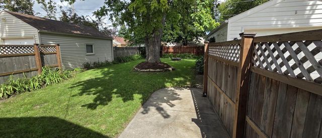 2816 Gillen STREET, Racine, WI 53403