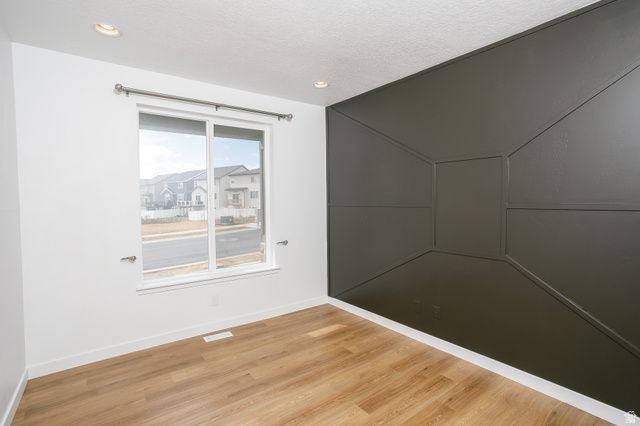 8416 N SUN CREST DR, Eagle Mountain, UT 84005