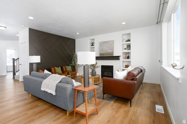 8416 N SUN CREST DR, Eagle Mountain, UT 84005