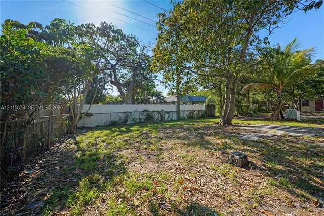 1529 NW 1st Ave, Fort Lauderdale, FL 33311
