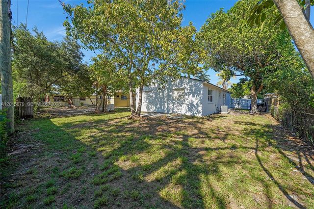 1529 NW 1st Ave, Fort Lauderdale, FL 33311