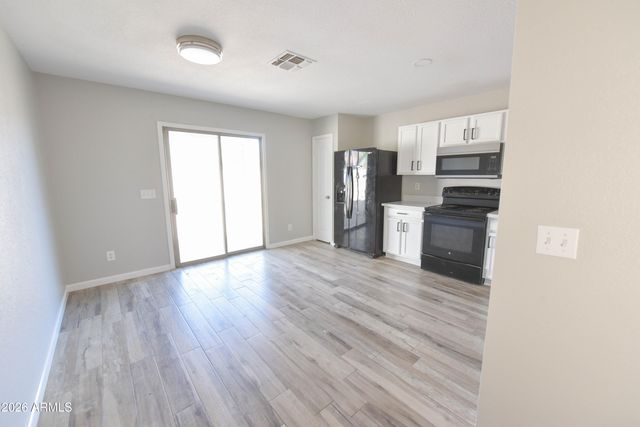 684 W JARDIN Drive, Casa Grande, AZ 85122