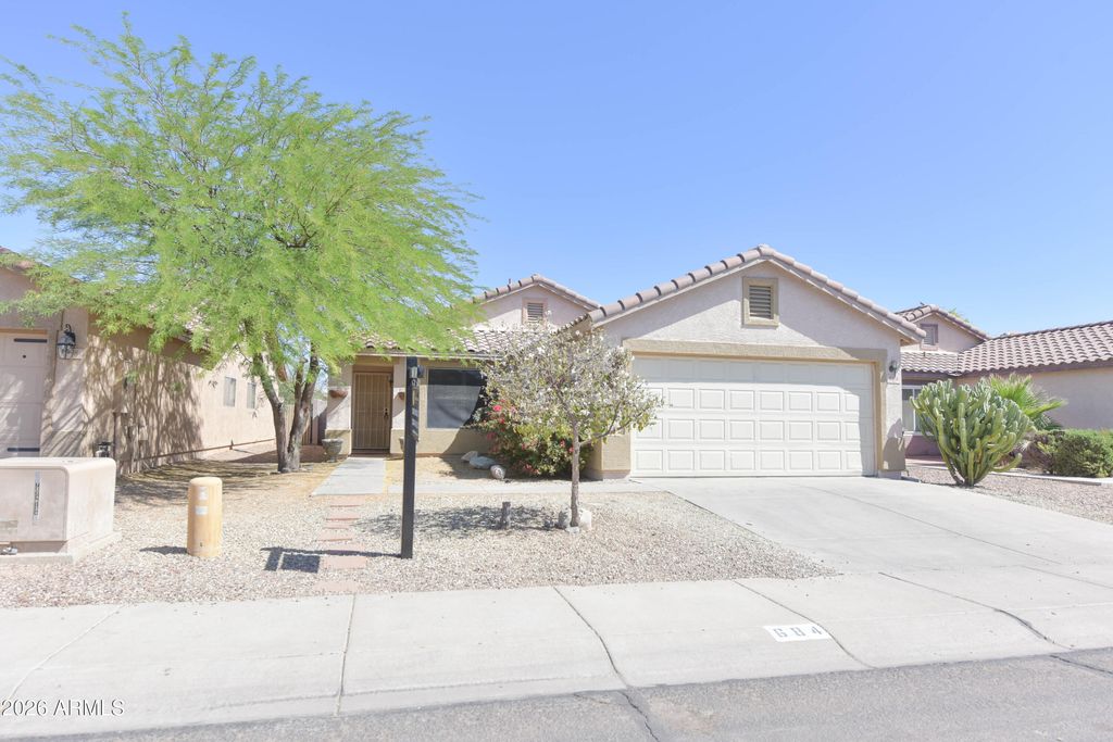 684 W JARDIN Drive, Casa Grande, AZ 85122