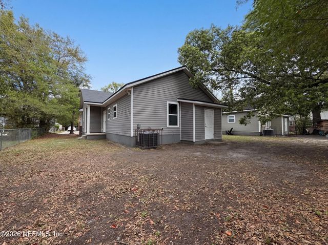 2324 W 16TH Street, Jacksonville, FL 32209