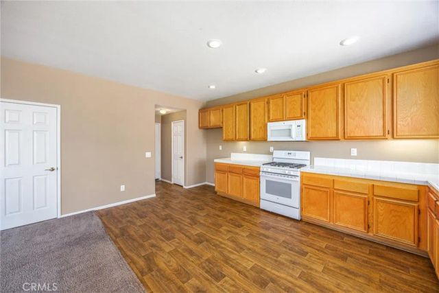 14386 Pleasant Glen Court, Hesperia, CA 92344
