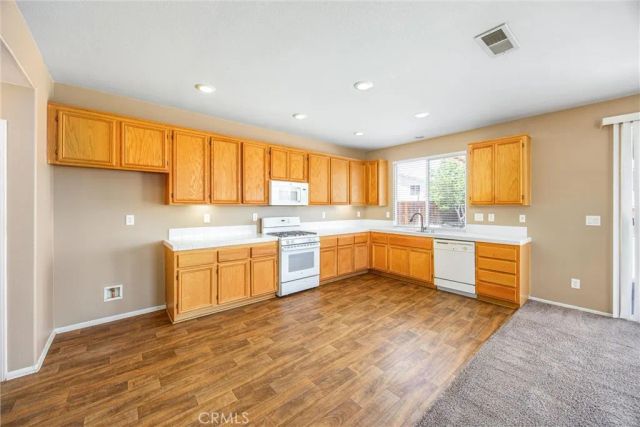 14386 Pleasant Glen Court, Hesperia, CA 92344