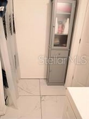 210 83RD AVENUE N, St Petersburg, FL 33702