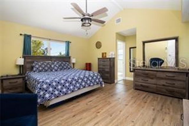 210 83RD AVENUE N, St Petersburg, FL 33702