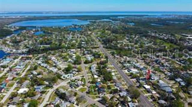 210 83RD AVENUE N, St Petersburg, FL 33702