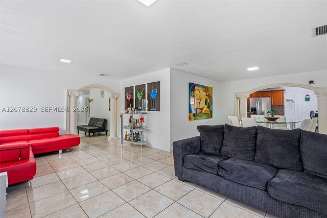 3530 SW 122nd Ave, Miami, FL 33175