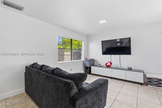 3530 SW 122nd Ave, Miami, FL 33175