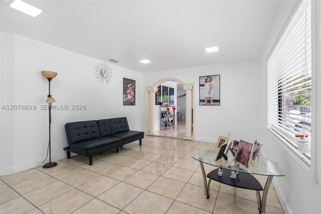 3530 SW 122nd Ave, Miami, FL 33175