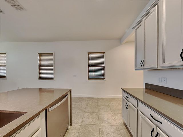 13219 OAKENSHAW LANE, Orlando, FL 32832