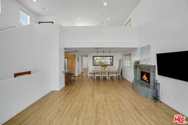 120 Fleet Street A, Marina Del Rey, CA 90292