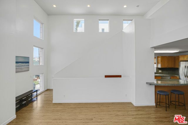 120 Fleet Street A, Marina Del Rey, CA 90292