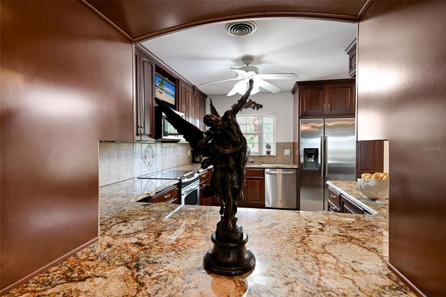 6912 7TH AVENUE BOULEVARD NW, Bradenton, FL 34209