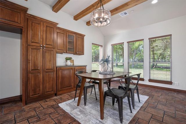 6205 Valley Ridge Drive, Edmond, OK 73034