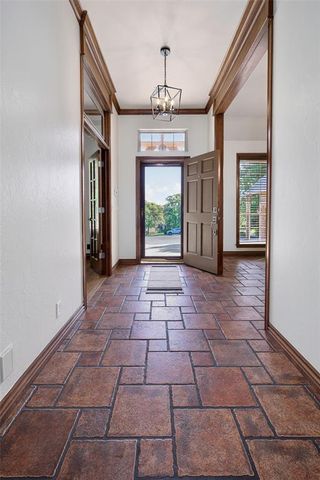 6205 Valley Ridge Drive, Edmond, OK 73034