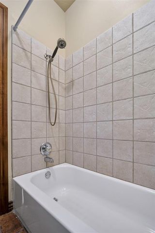 6205 Valley Ridge Drive, Edmond, OK 73034