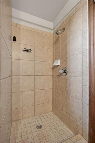 6205 Valley Ridge Drive, Edmond, OK 73034