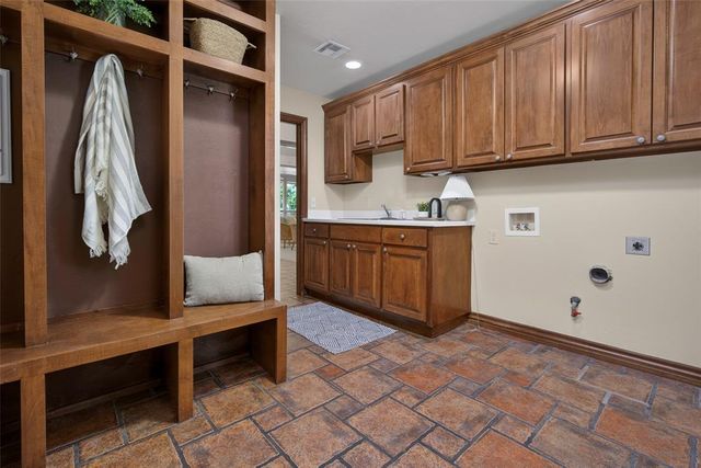 6205 Valley Ridge Drive, Edmond, OK 73034