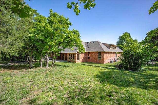 6205 Valley Ridge Drive, Edmond, OK 73034