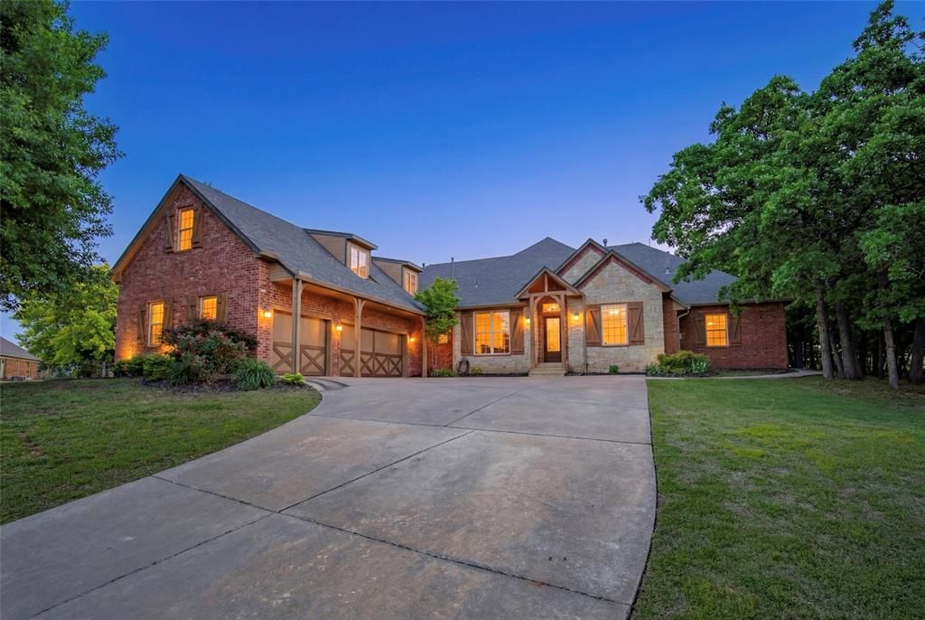 6205 Valley Ridge Drive, Edmond, OK 73034