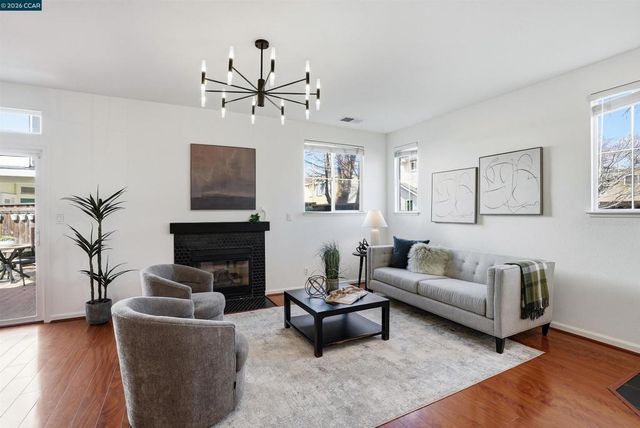 1 1 Avocet Ct, Alameda, CA 94501