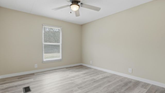 9165 Dallas Hollow Road, Soddy Daisy, TN 37379