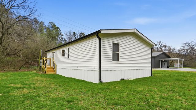 9165 Dallas Hollow Road, Soddy Daisy, TN 37379