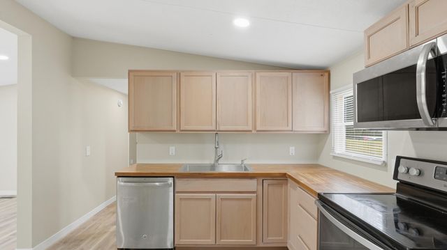 9165 Dallas Hollow Road, Soddy Daisy, TN 37379