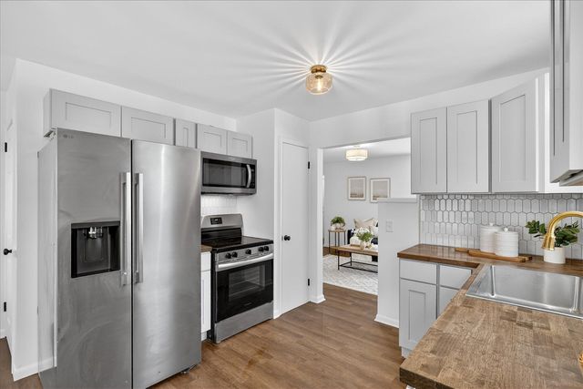 3400 Heron Avenue, Wyoming, MI 49509