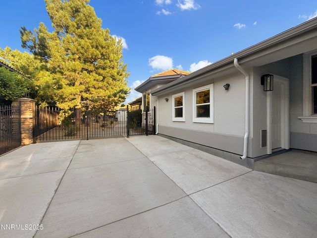 12775 Silver Wolf Road, Reno, NV 89511