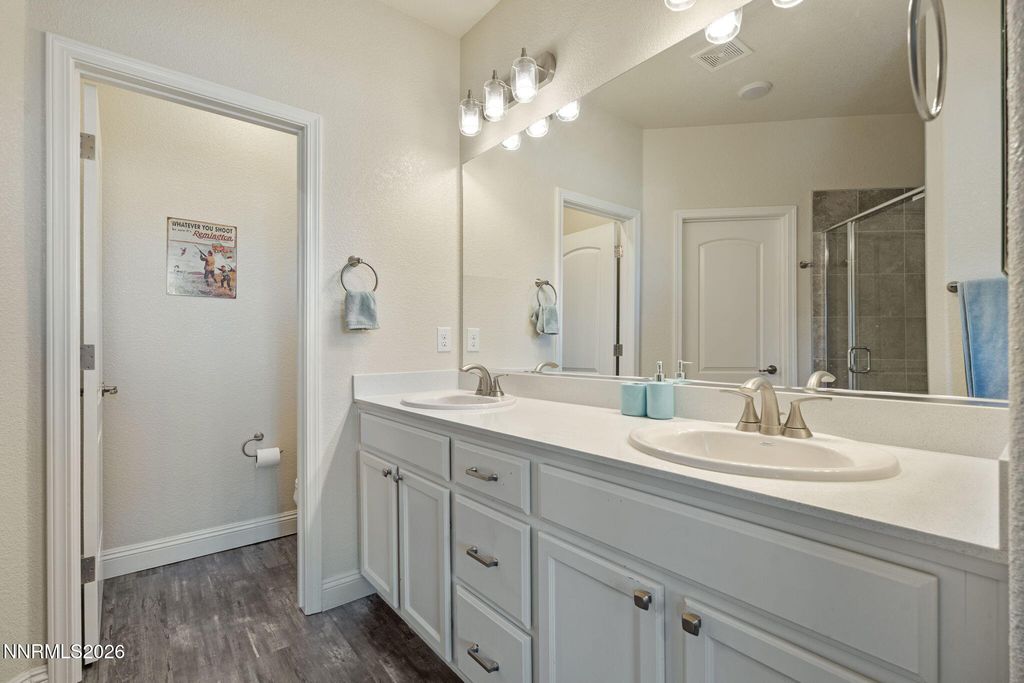 Image 14 of property listing at 2013 Harmony Valley Way, Reno, NV 89521