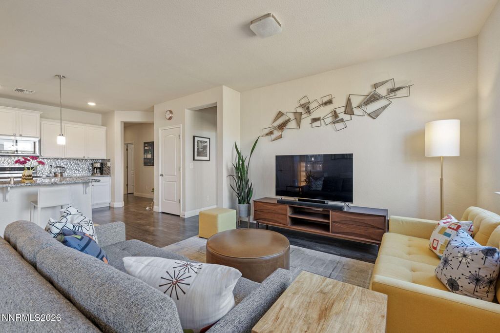 Image 31 of property listing at 2013 Harmony Valley Way, Reno, NV 89521