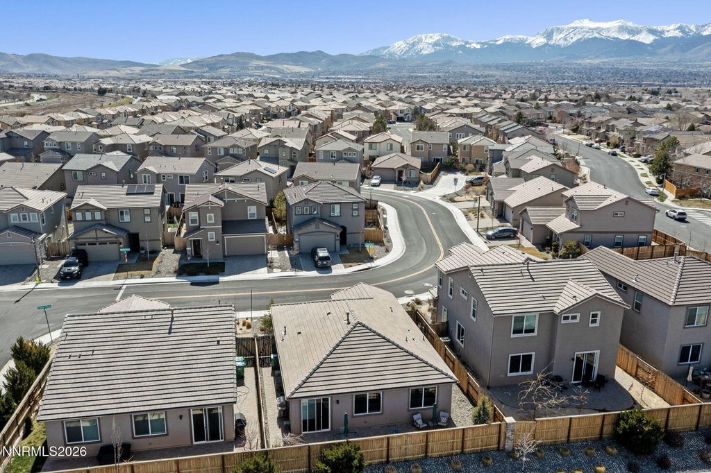 Image 41 of property listing at 2013 Harmony Valley Way, Reno, NV 89521