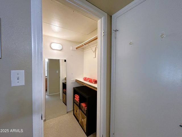 10055 E MOUNTAINVIEW LAKE Drive 2059, Scottsdale, AZ 85258