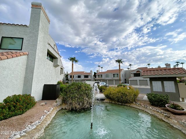 10055 E MOUNTAINVIEW LAKE Drive 2059, Scottsdale, AZ 85258