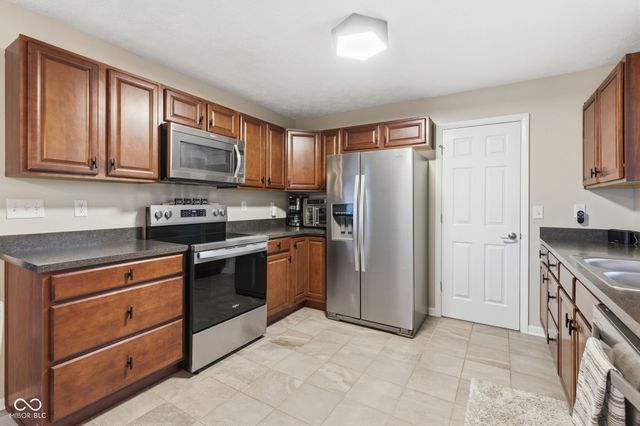 1000 Sunnybrook Lane, Lebanon, IN 46052