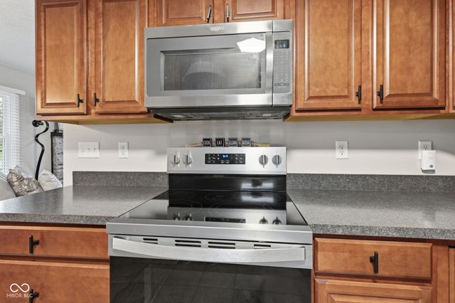 1000 Sunnybrook Lane, Lebanon, IN 46052