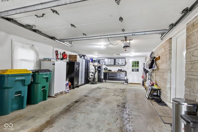 1000 Sunnybrook Lane, Lebanon, IN 46052