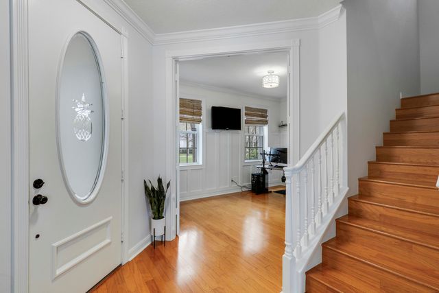 188 Paradise Circle, Jupiter, FL 33458