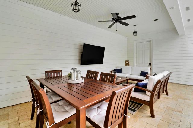 188 Paradise Circle, Jupiter, FL 33458