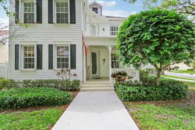 188 Paradise Circle, Jupiter, FL 33458