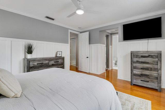 188 Paradise Circle, Jupiter, FL 33458