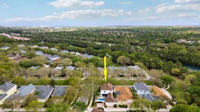 188 Paradise Circle, Jupiter, FL 33458