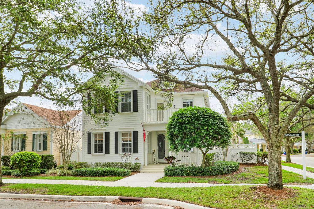 188 Paradise Circle, Jupiter, FL 33458