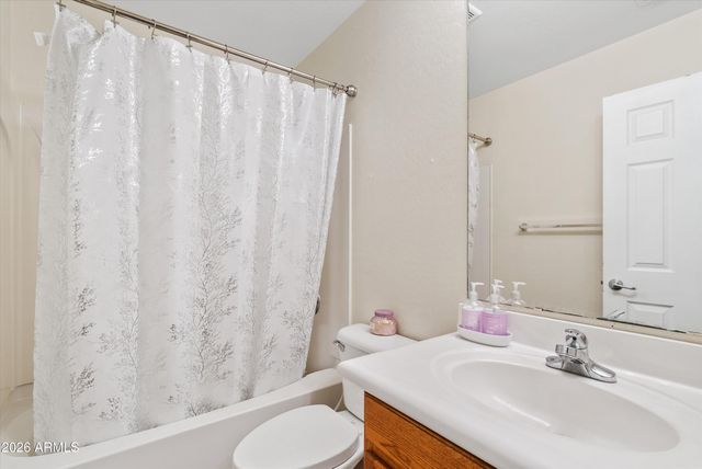 4618 E LAUREL Court, Gilbert, AZ 85234