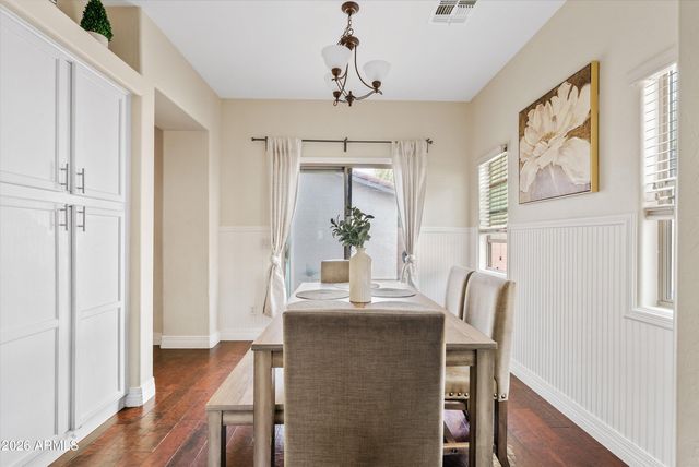 4618 E LAUREL Court, Gilbert, AZ 85234